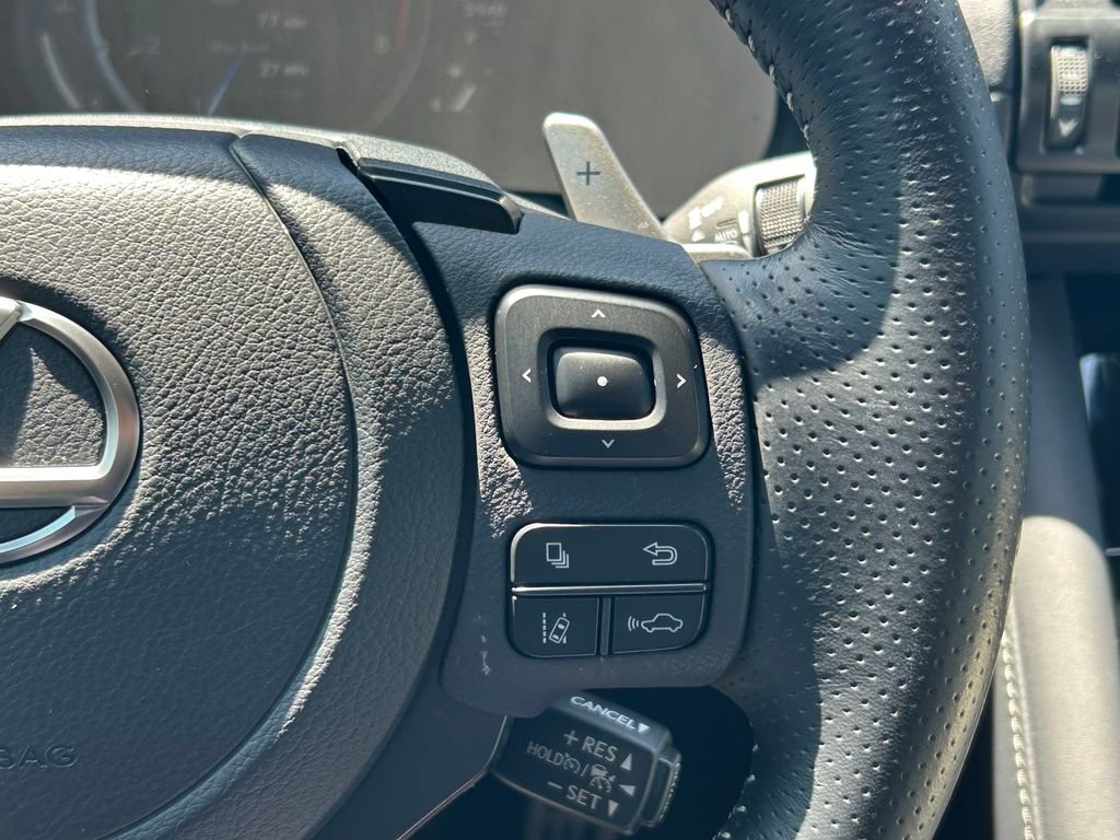 Used 2024 Lexus IS 500 RWD image 38