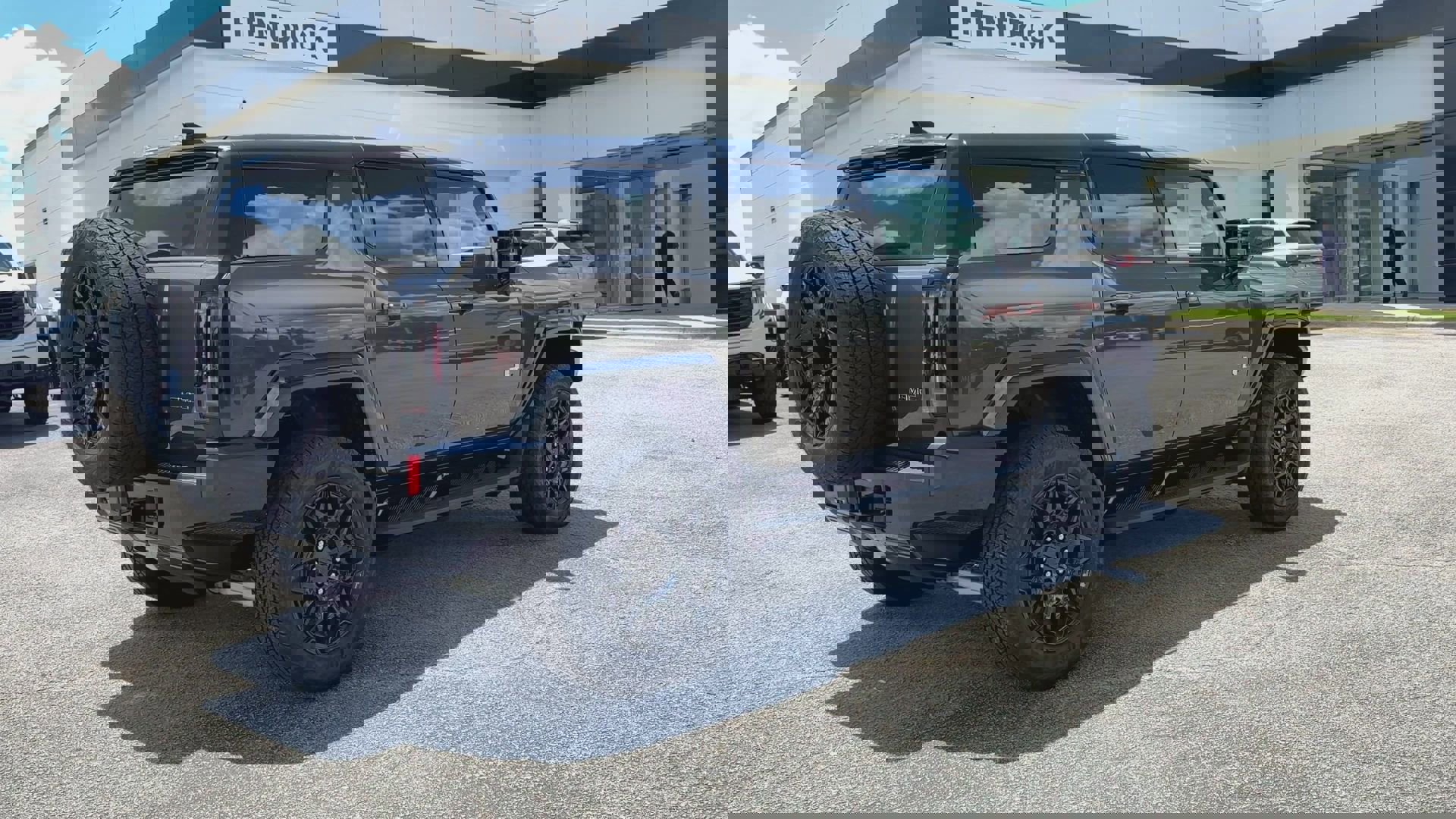 New 2025 GMC Hummer EV 2X AWD/4WD image 9