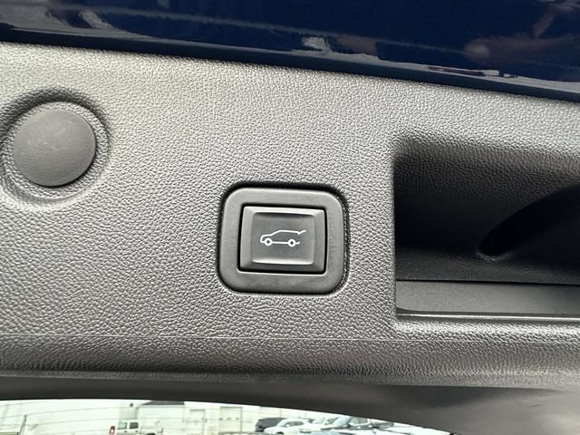 Used 2022 Chevrolet Equinox LT FWD image 22