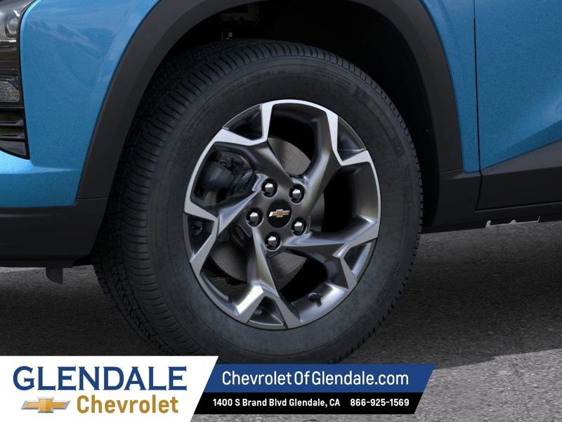 New 2026 Chevrolet Trax LT w/ Driver Confidence Package image 9