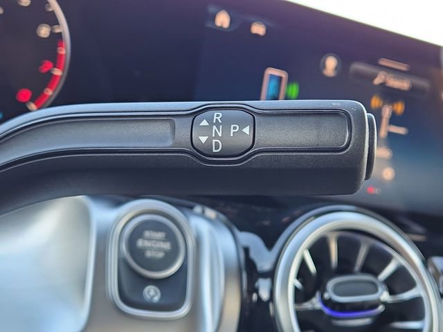 New 2026 Mercedes-Benz GLB 250 4MATIC image 9