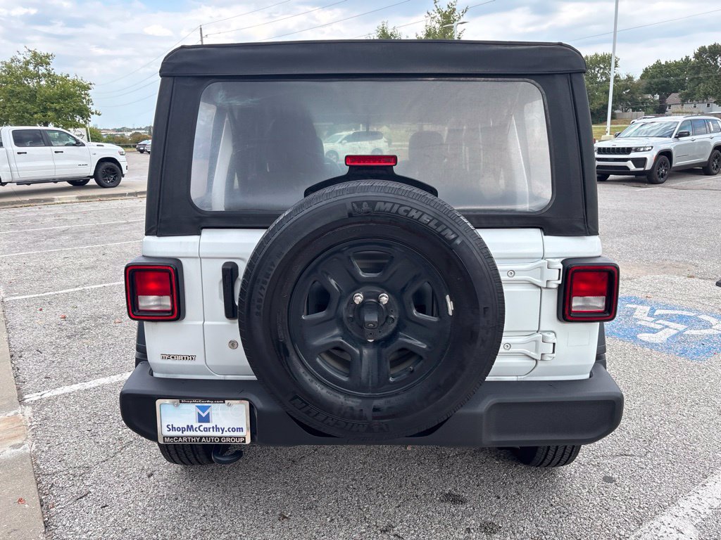Used 2023 Jeep Wrangler Unlimited Sport AWD/4WD image 11