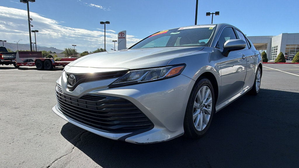Certified 2018 Toyota Camry LE FWD image 7