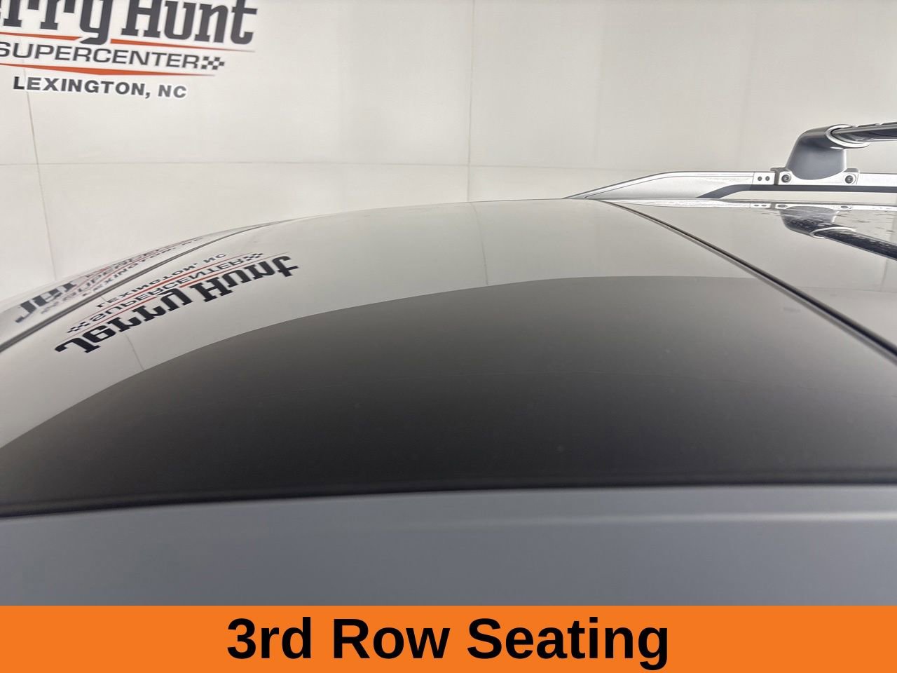 Used 2025 Nissan Pathfinder Platinum AWD/4WD image 8