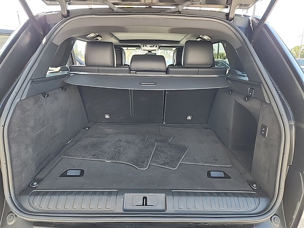 Used 2022 Land Rover Range Rover Sport HST image 21