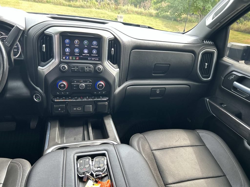 Used 2021 Chevrolet Silverado 1500 LTZ w/ Technology Package AWD/4WD image 27