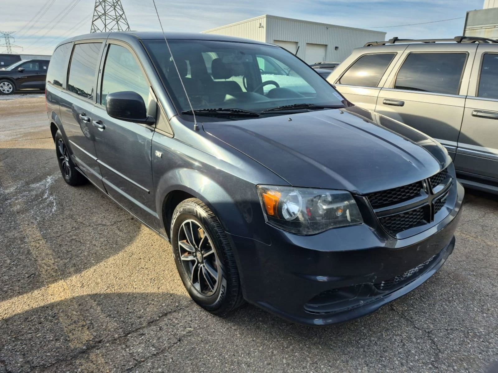 Used 2014 Dodge Grand Caravan FWD image 5