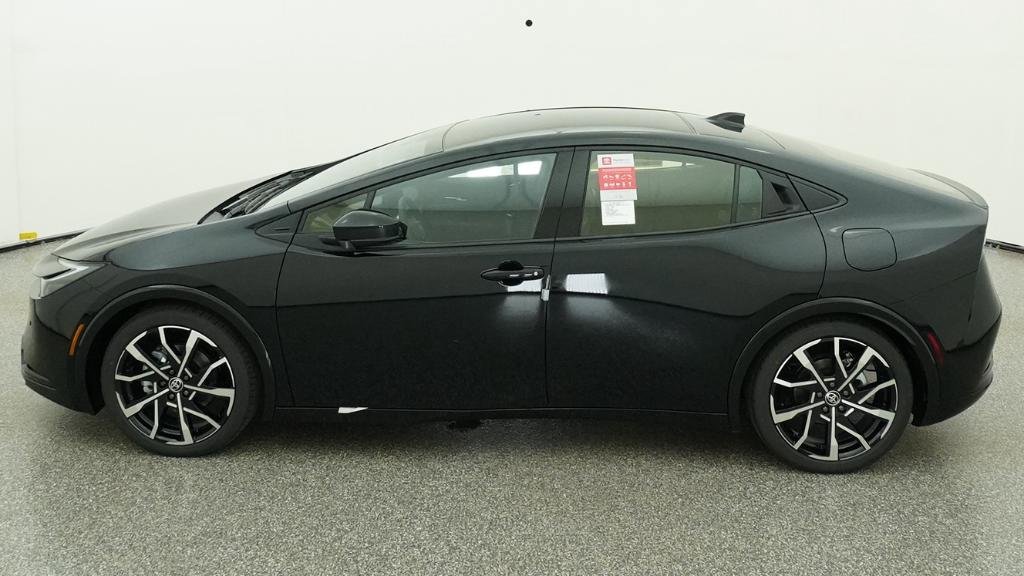 New 2026 Toyota Prius Plug-In Hybrid FWD image 19