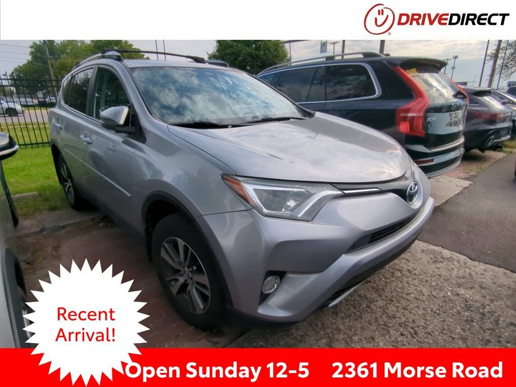 Used 2016 Toyota RAV4 XLE w/ Protection Package AWD/4WD image 1