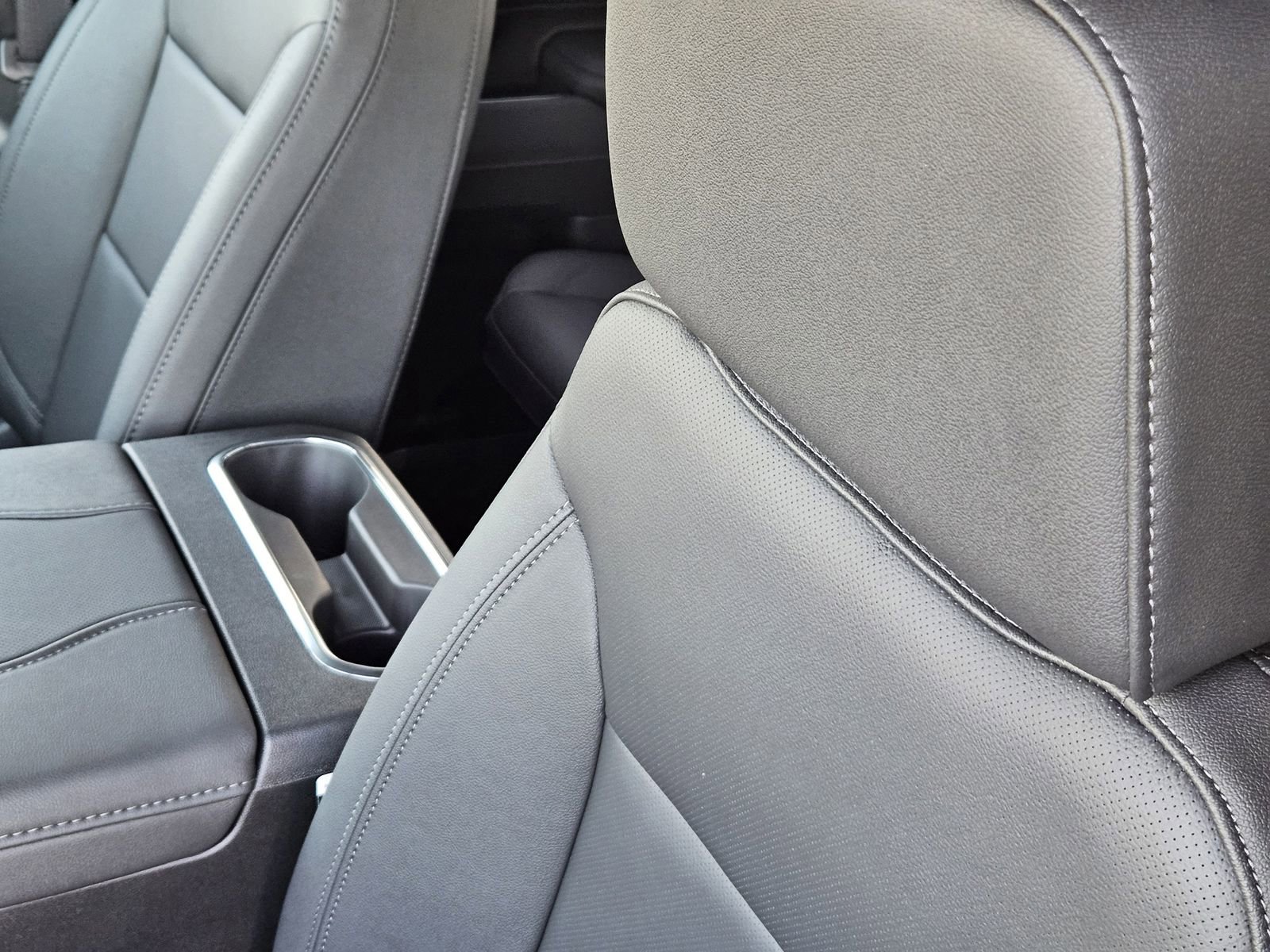 New 2026 Chevrolet Silverado 2500 LTZ w/ LTZ Plus Package image 31