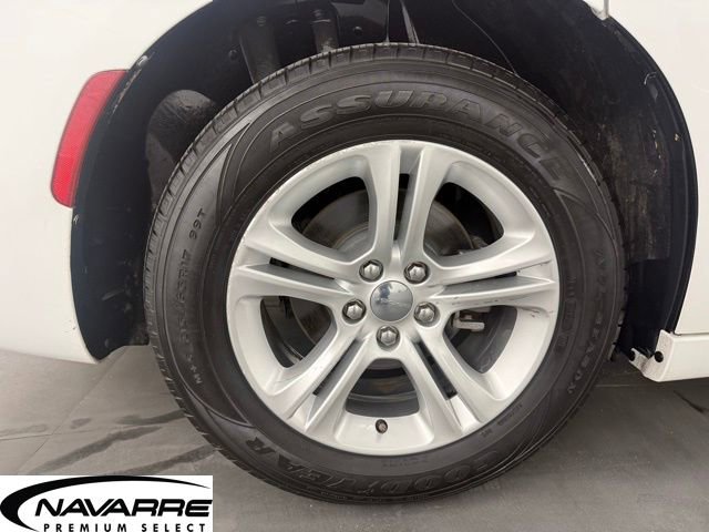 Used 2020 Dodge Charger SXT image 10