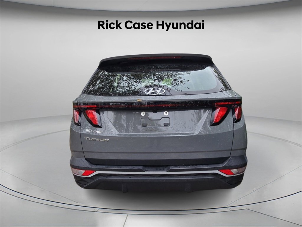 Certified 2024 Hyundai Tucson SE image 6