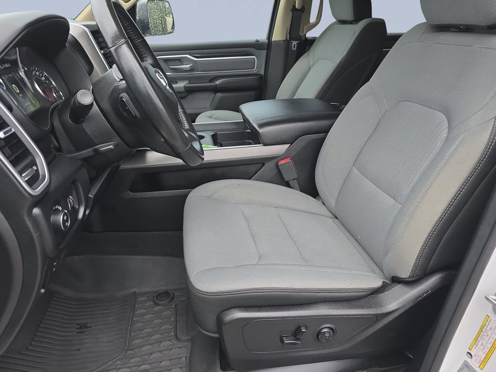 Used 2020 RAM 1500 Big Horn AWD/4WD image 48