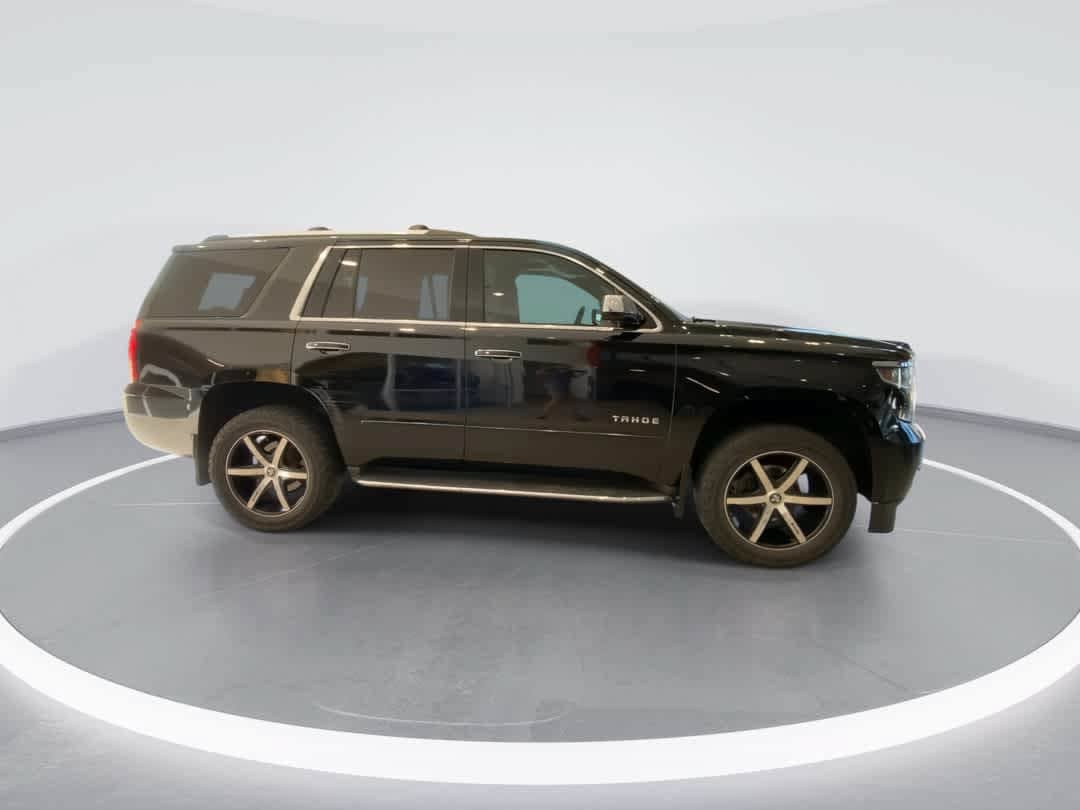 Used 2017 Chevrolet Tahoe Premier AWD/4WD image 9