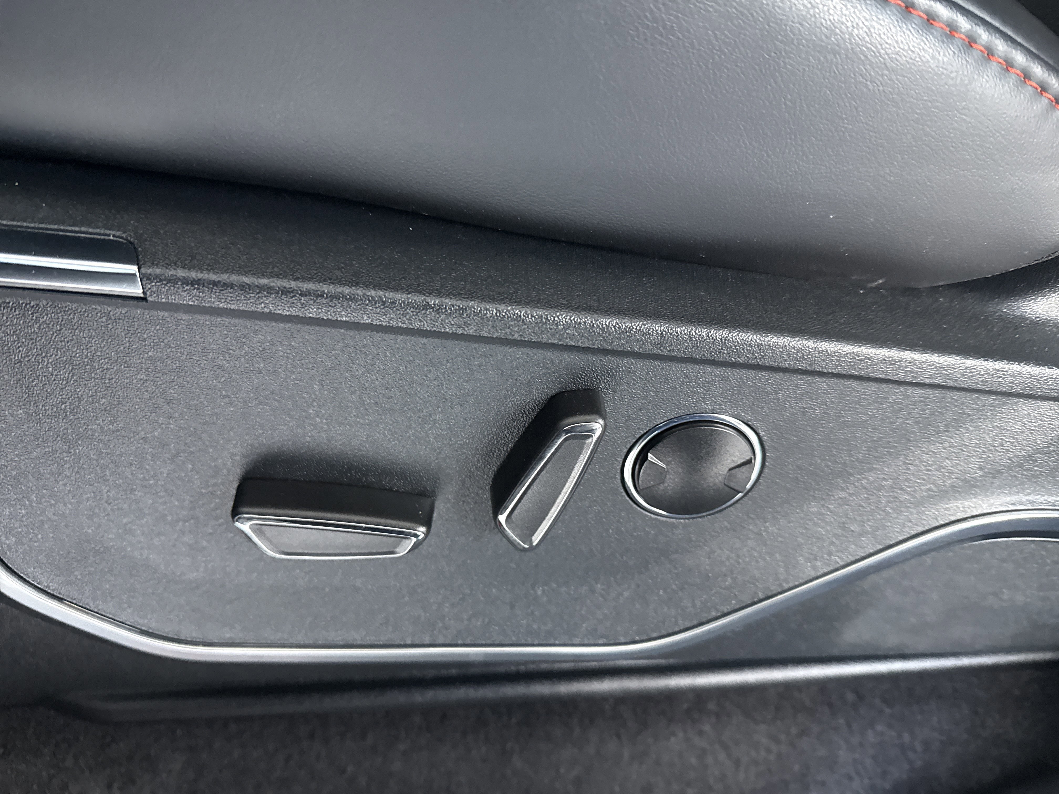 Used 2025 Ford F150 Raptor image 20