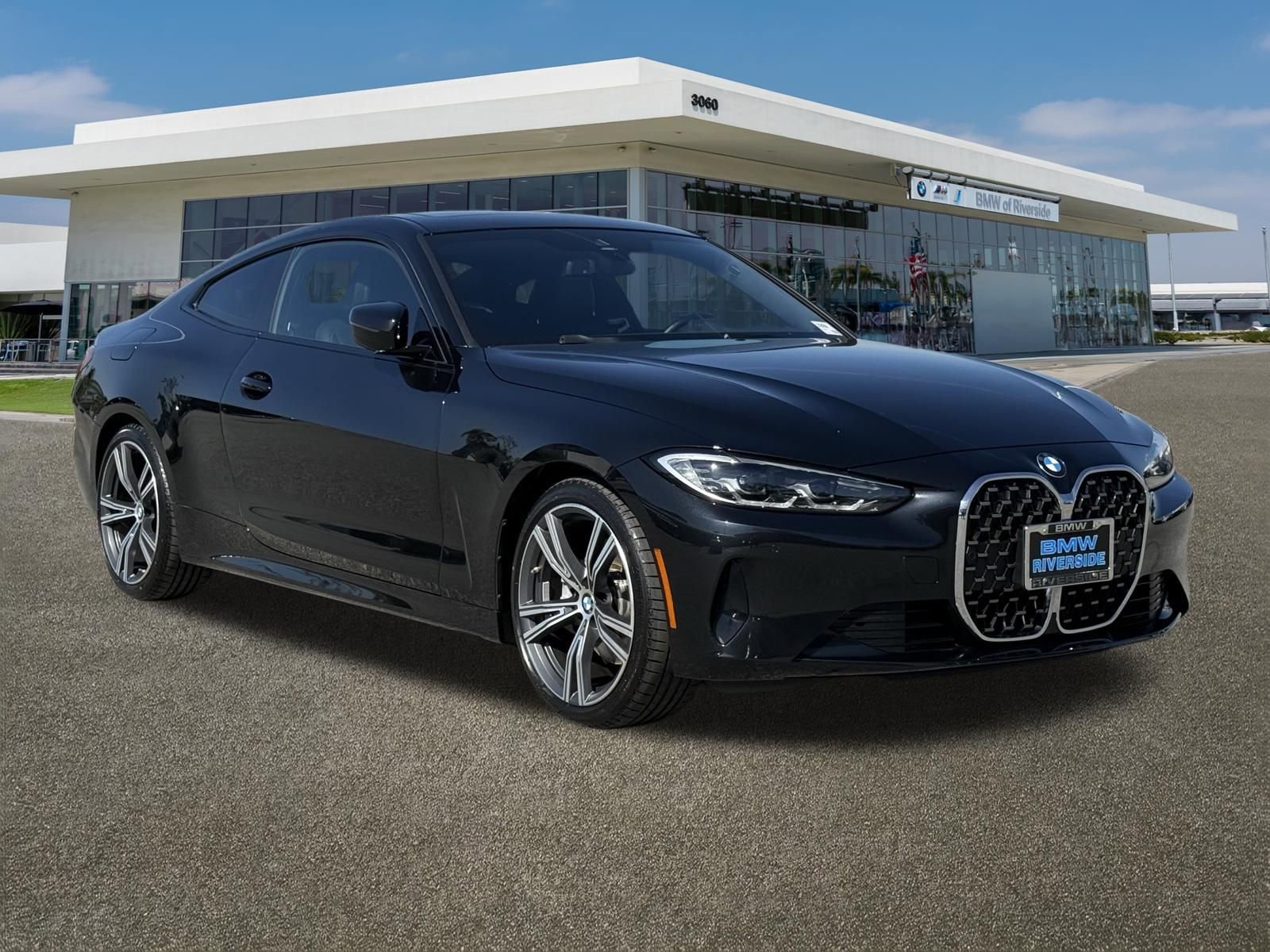 Used 2023 BMW 430i Coupe w/ Convenience Package image 2