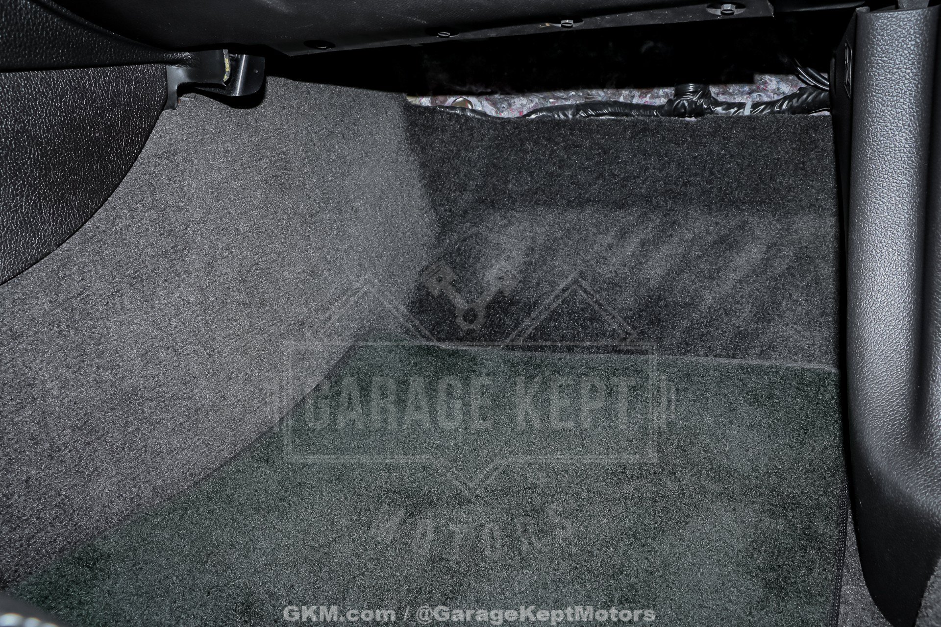 Used 2013 Ford Mustang GT Premium RWD image 76