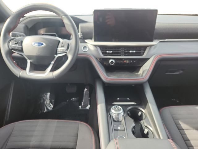 Certified 2025 Ford Explorer ST-Line image 12