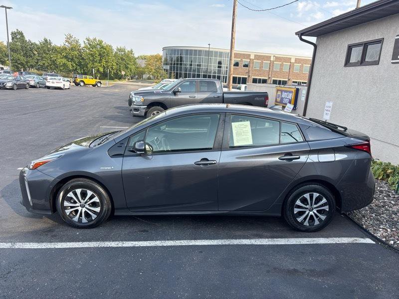 Used 2020 Toyota Prius LE AWD/4WD image 6