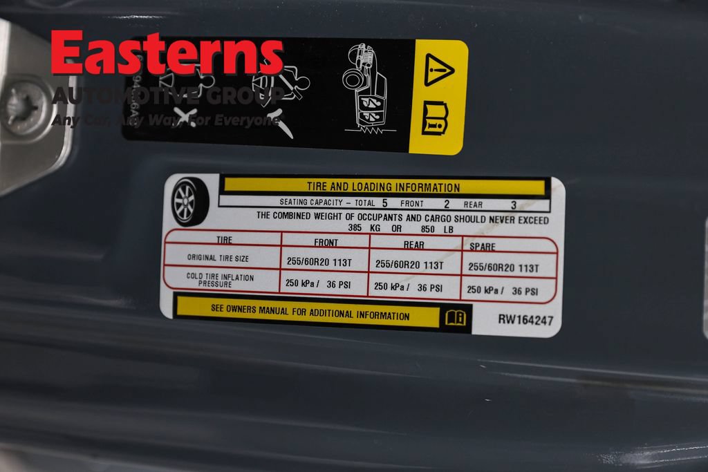 Used 2024 Jeep Wrangler Unlimited w/ Convenience Group AWD/4WD image 35