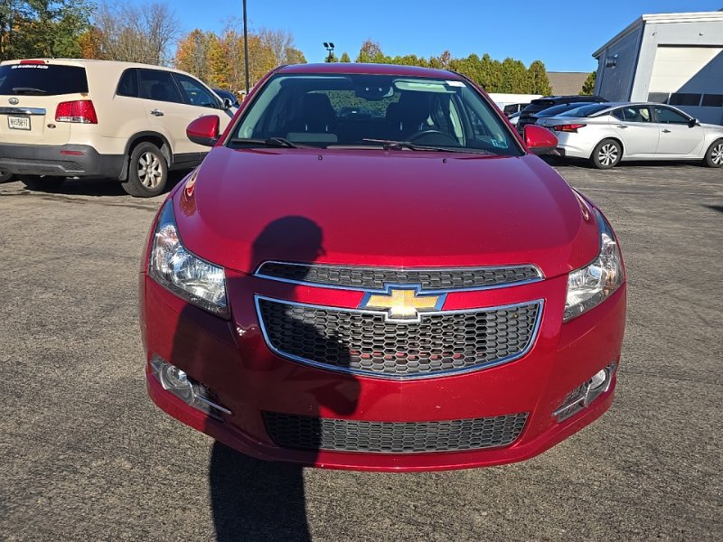 Used 2014 Chevrolet Cruze LT w/ RS Package FWD image 2