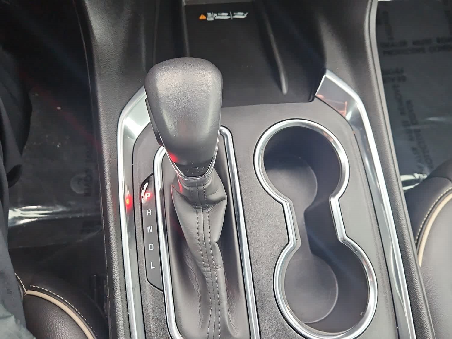 Used 2022 Chevrolet Traverse Premier image 18