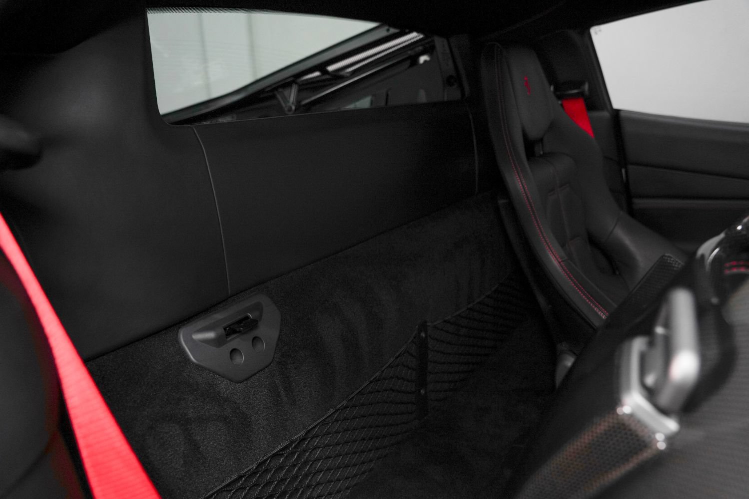 Used 2017 Ferrari 488 GTB RWD image 35