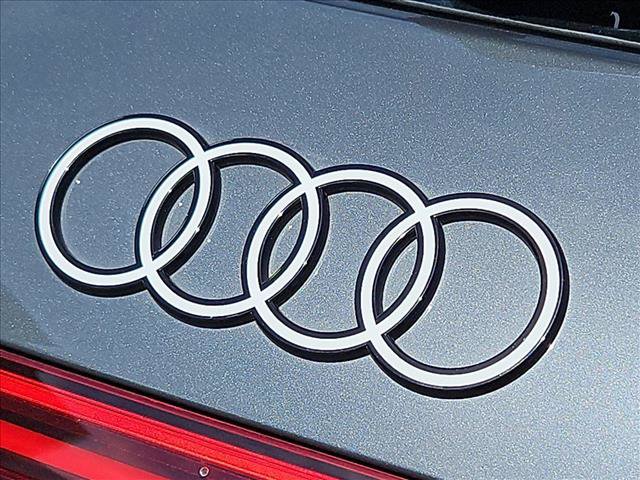 Certified 2025 Audi Q5 Premium AWD/4WD image 30