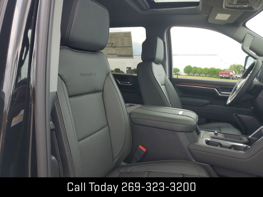 New 2025 GMC Sierra 2500 Denali w/ Denali Reserve Package image 30