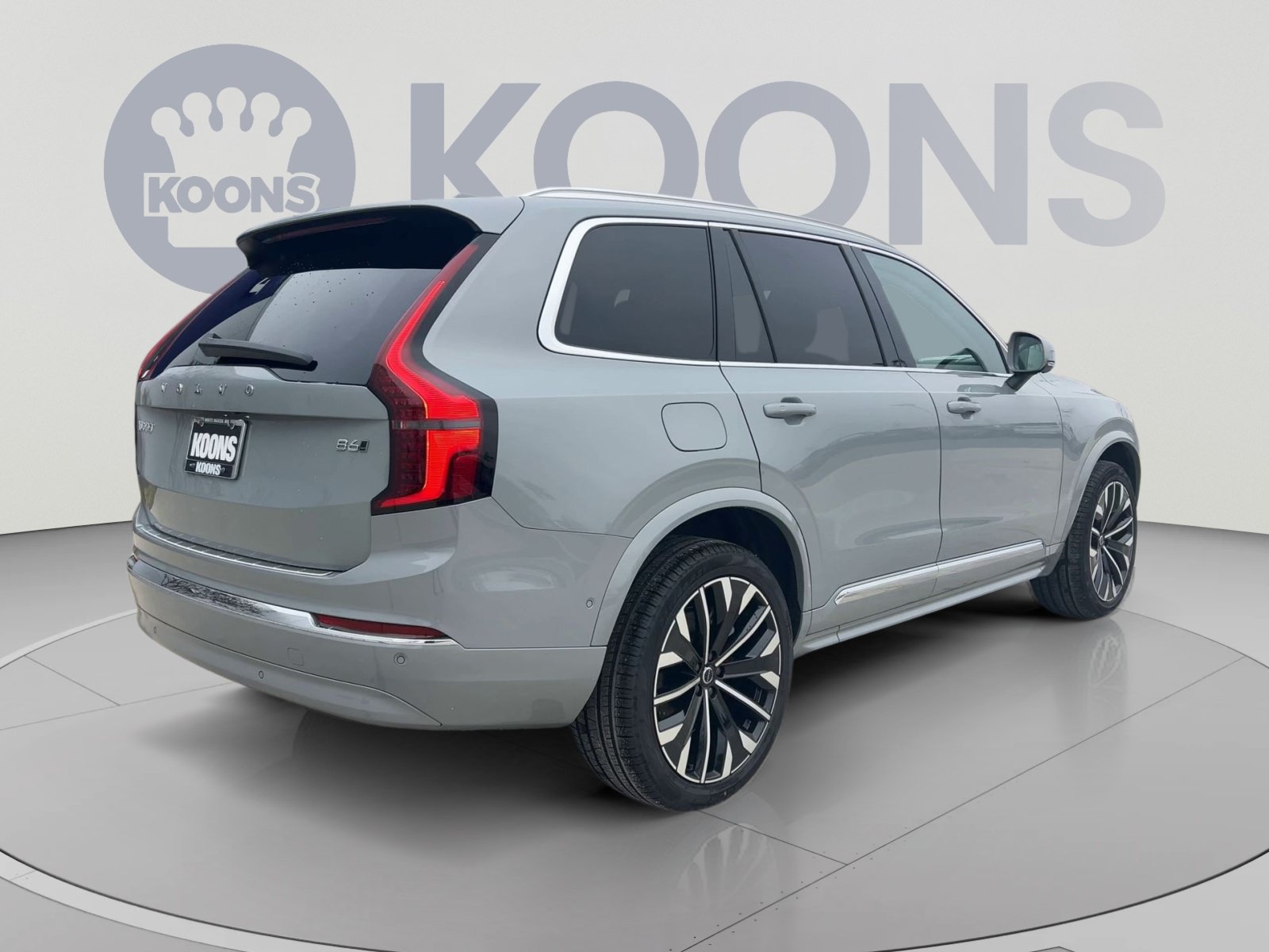 New 2026 Volvo XC90 B6 Plus w/ Protection Package Premier AWD/4WD image 11