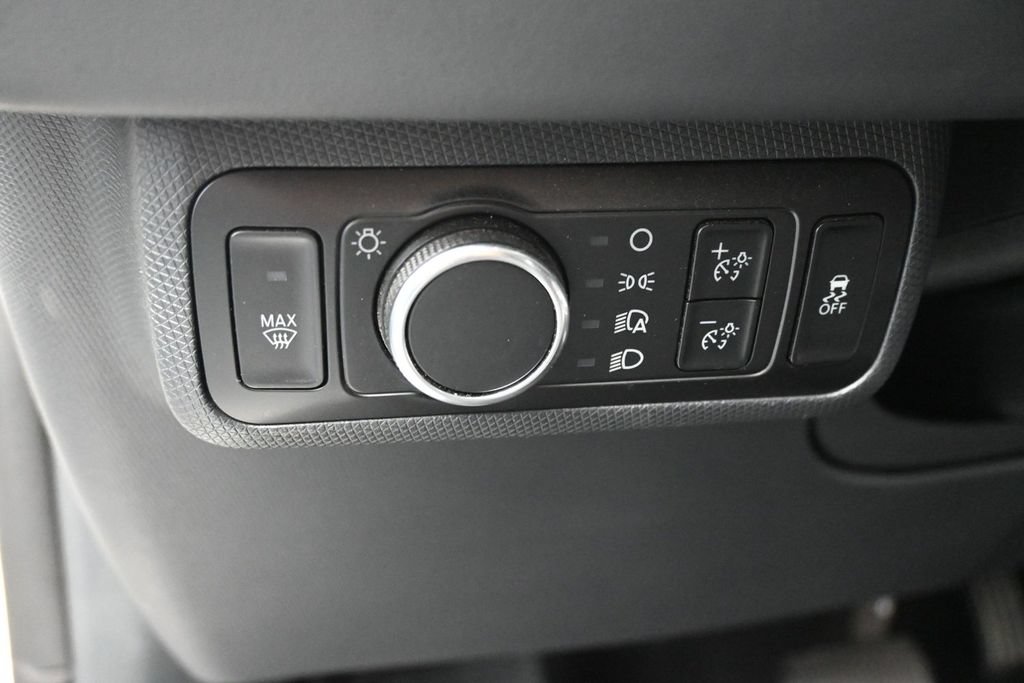 Used 2023 Ford Mustang Mach-E Select RWD image 11