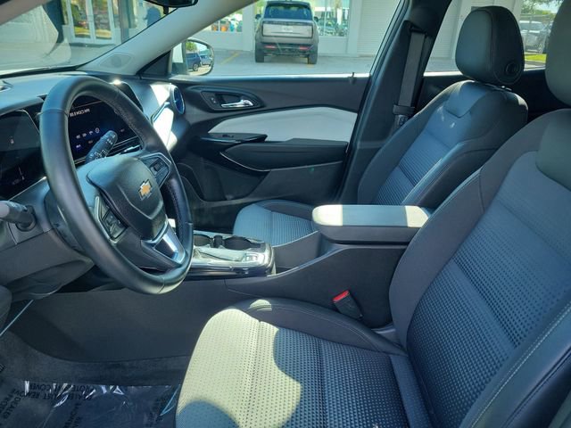 Used 2024 Chevrolet Trax LT w/ Driver Confidence Package image 18