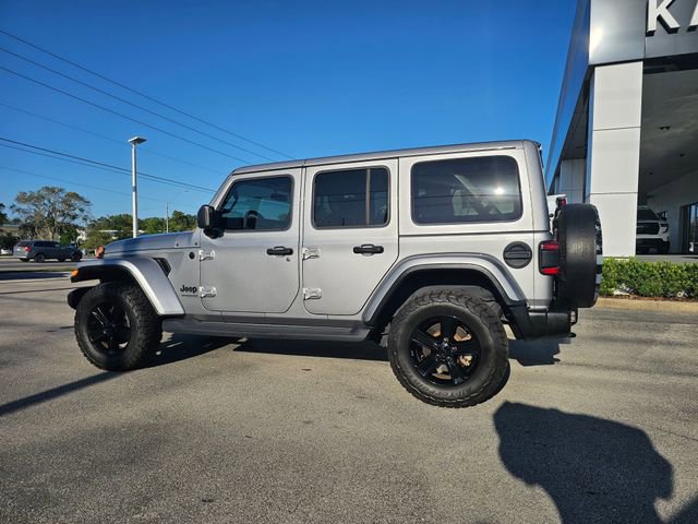 Used 2021 Jeep Wrangler Unlimited Sahara AWD/4WD image 2