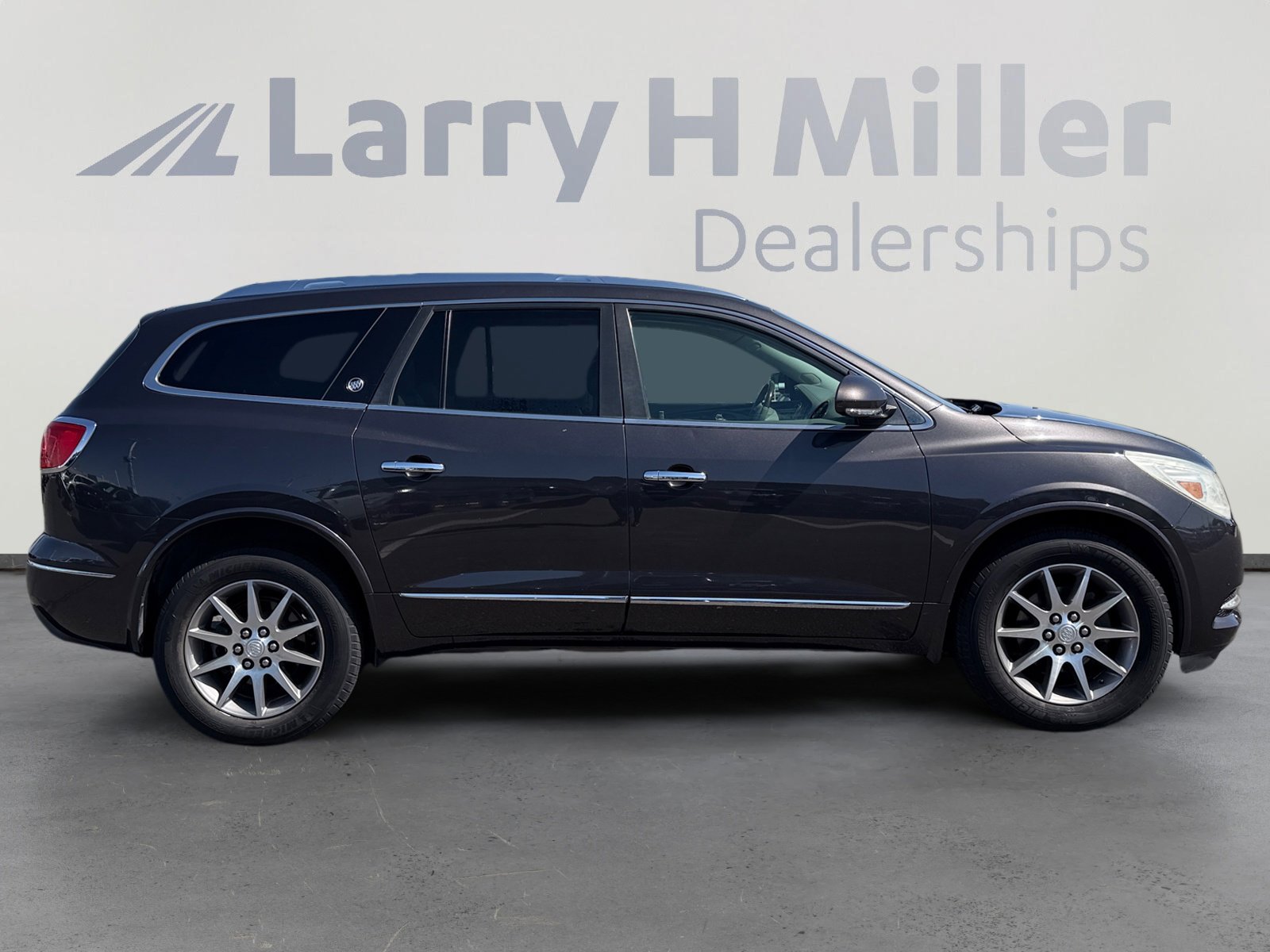 Used 2014 Buick Enclave Leather w/ LPO, Cargo Convenience Pkg FWD image 6