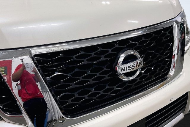 Used 2018 Nissan Armada Platinum w/ Captain Seat Package AWD/4WD image 29