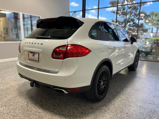 Used 2014 Porsche Cayenne Diesel AWD/4WD image 10