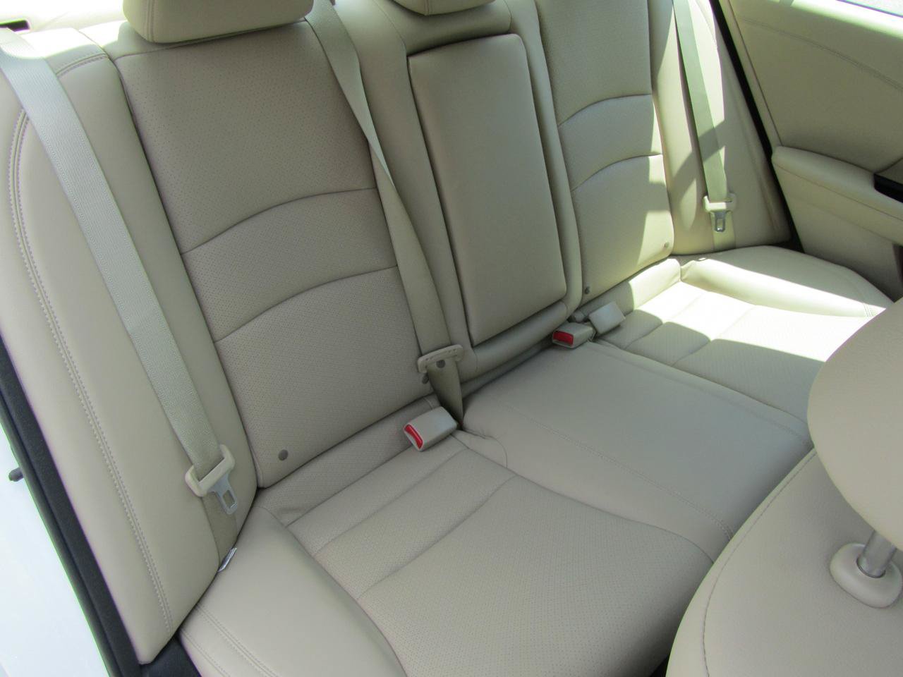 Used 2015 Honda Accord EX-L image 24