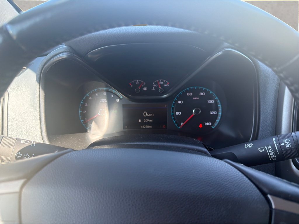 Used 2022 Chevrolet Colorado Z71 AWD/4WD image 27