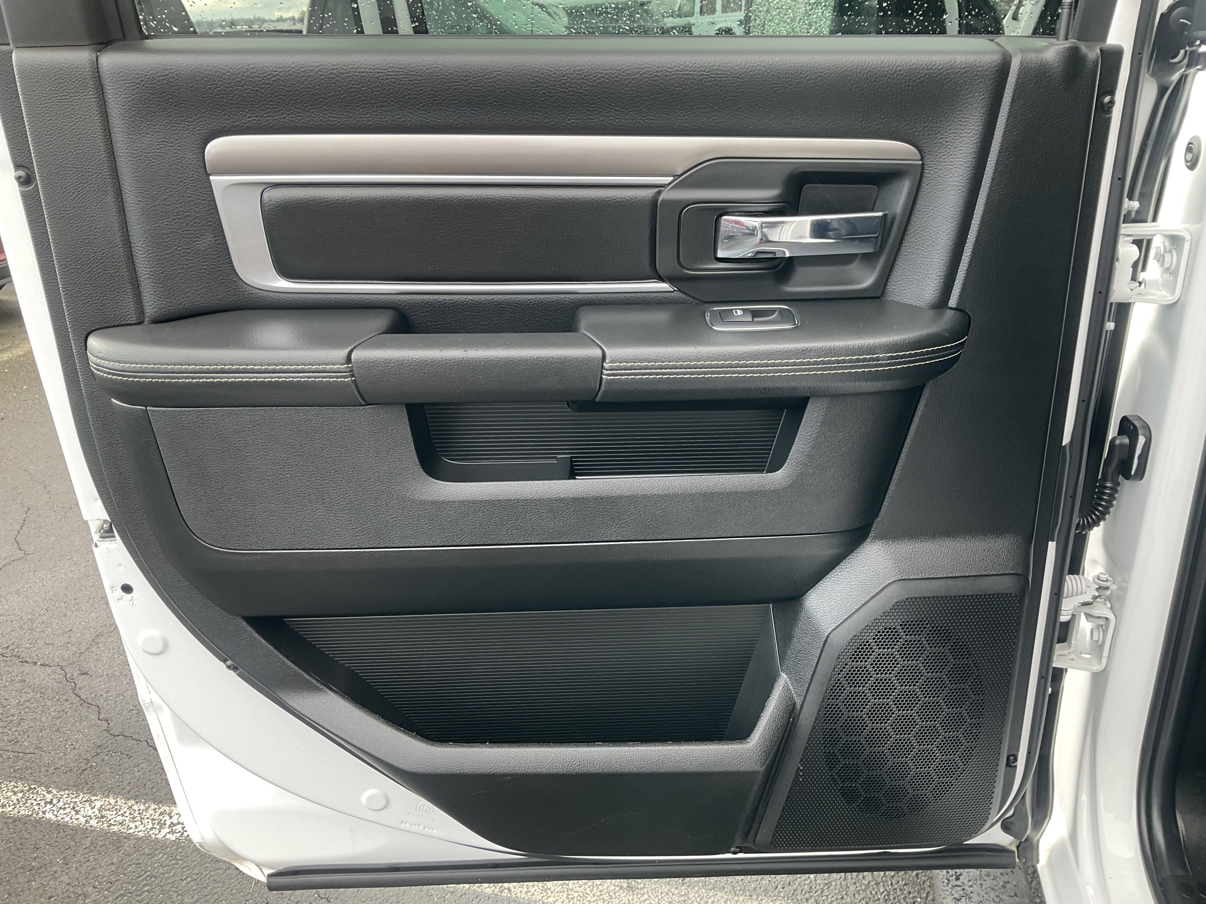 Used 2024 RAM 1500 Classic Warlock image 37