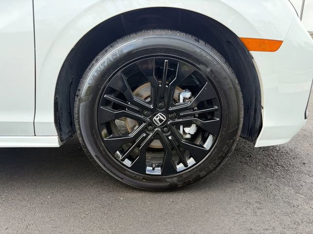 Used 2025 Honda Odyssey Sport-L image 16