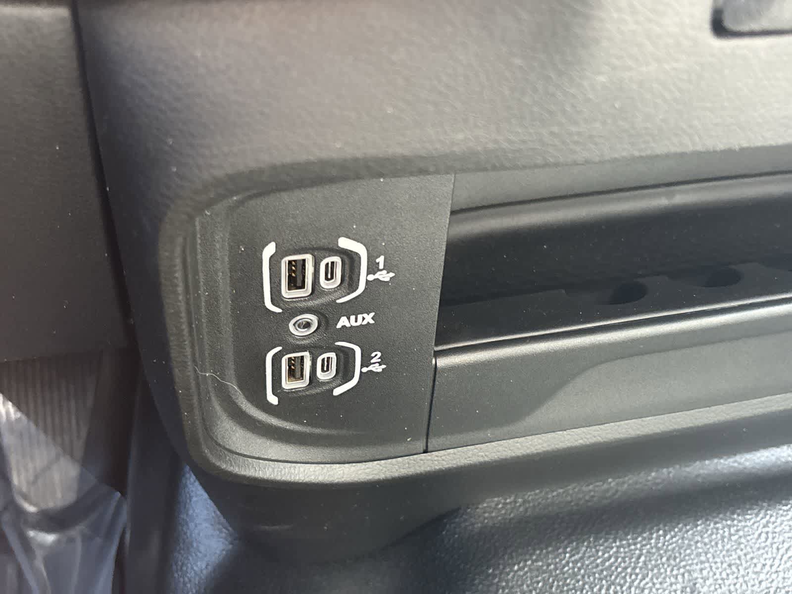 Used 2021 RAM 2500 Tradesman AWD/4WD image 28