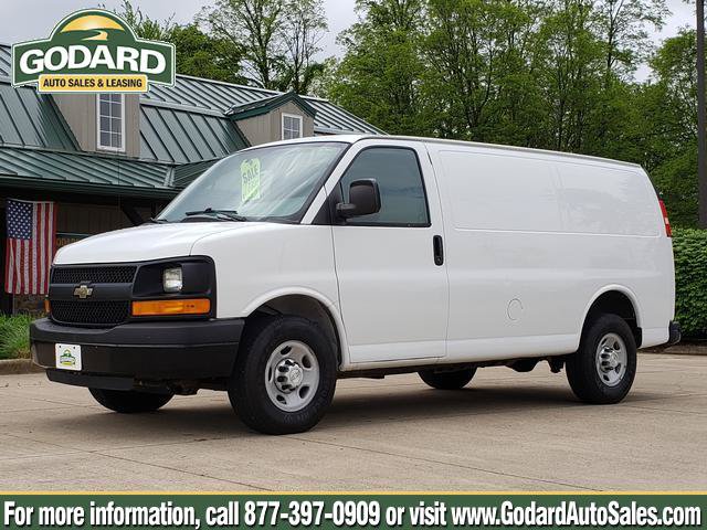 Used 2015 Chevrolet Express 2500 RWD image 1