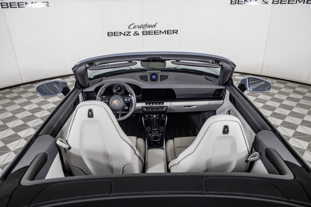 Used 2024 Porsche 911 Carrera GTS image 13