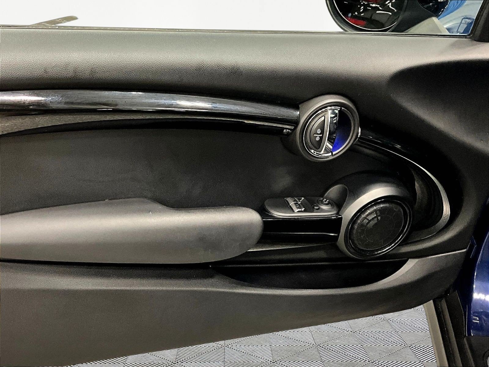 Used 2016 MINI Cooper S FWD image 18