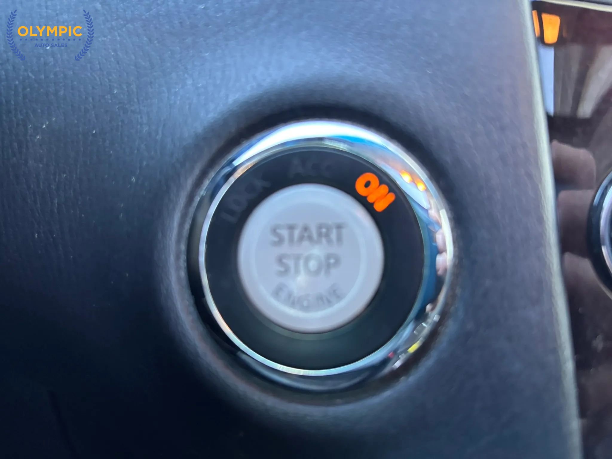 Used 2016 INFINITI QX50 AWD w/ Deluxe Touring Package image 33