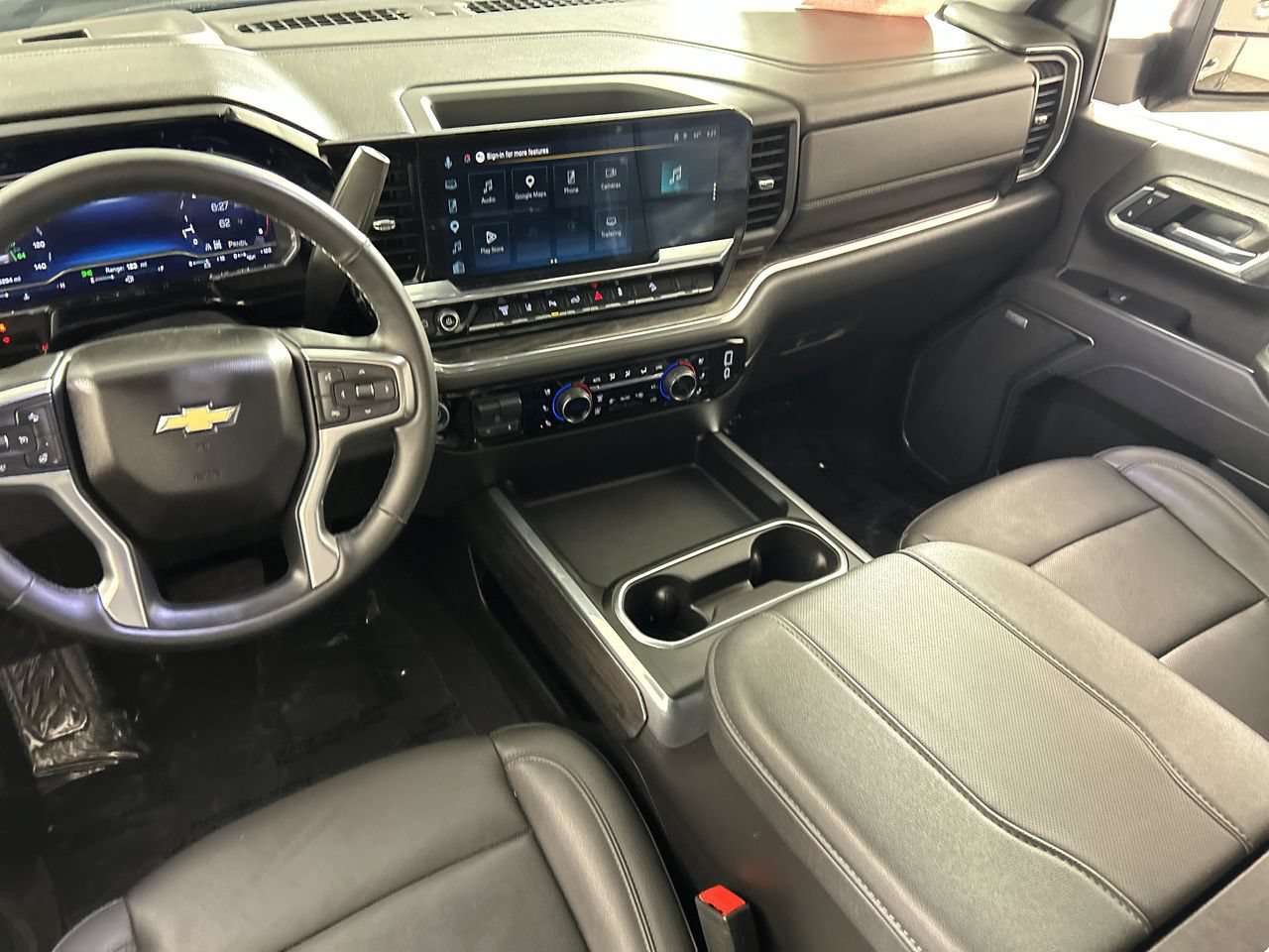 Used 2025 Chevrolet Silverado 3500 LTZ w/ LTZ Convenience Package AWD/4WD image 23