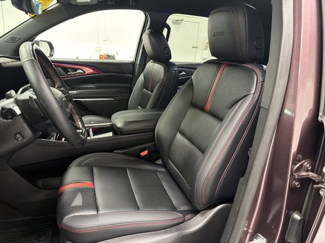 Certified 2026 Chevrolet Traverse RS w/ LPO, Floor Liner Package FWD image 22