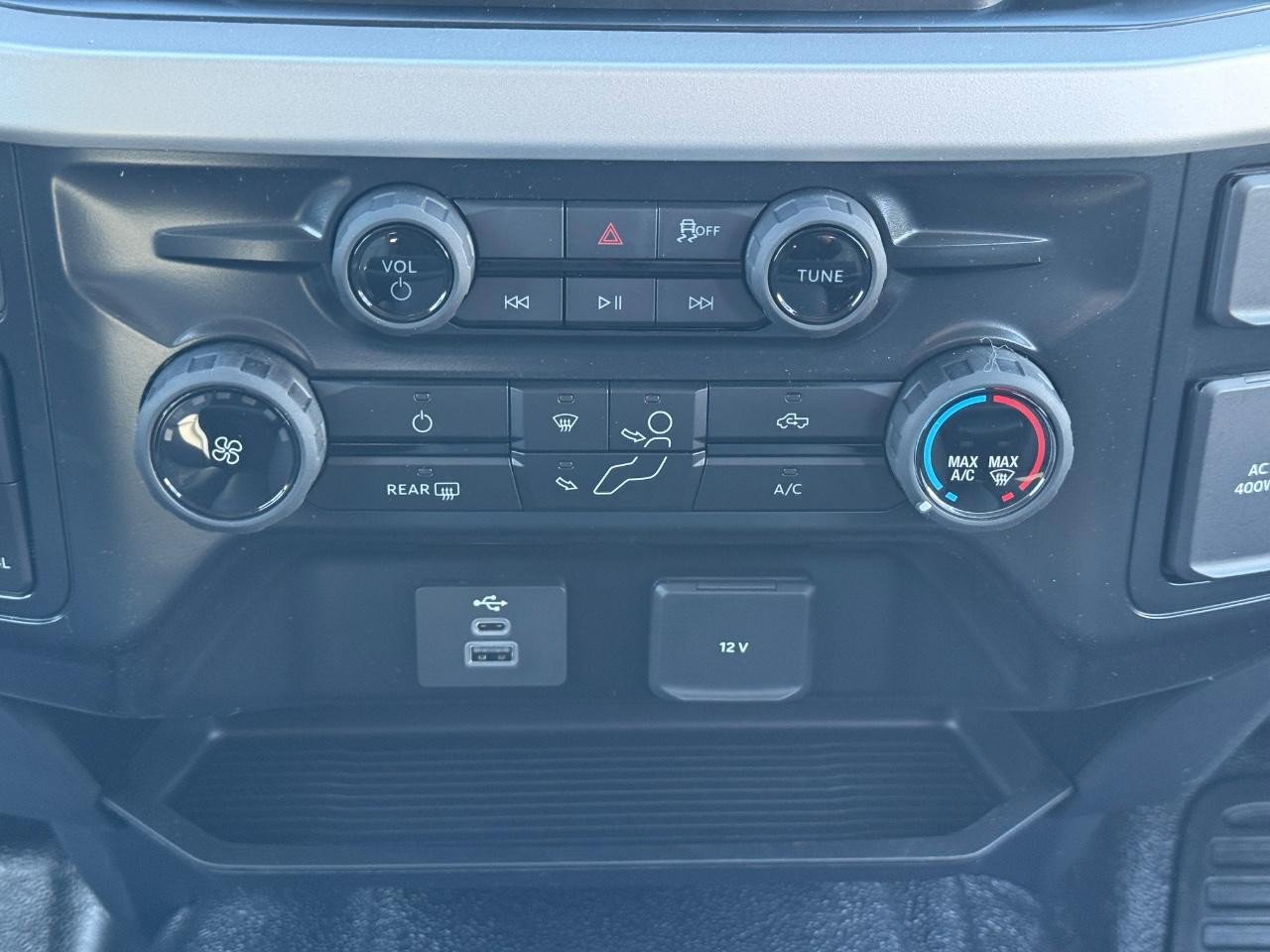 New 2025 Ford F450 XL w/ XL Chrome Package image 12