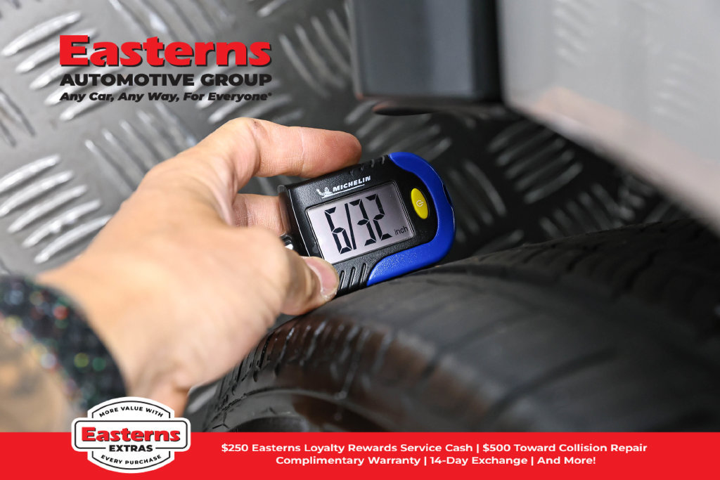 Used 2021 Ford Transit Connect XLT FWD image 25