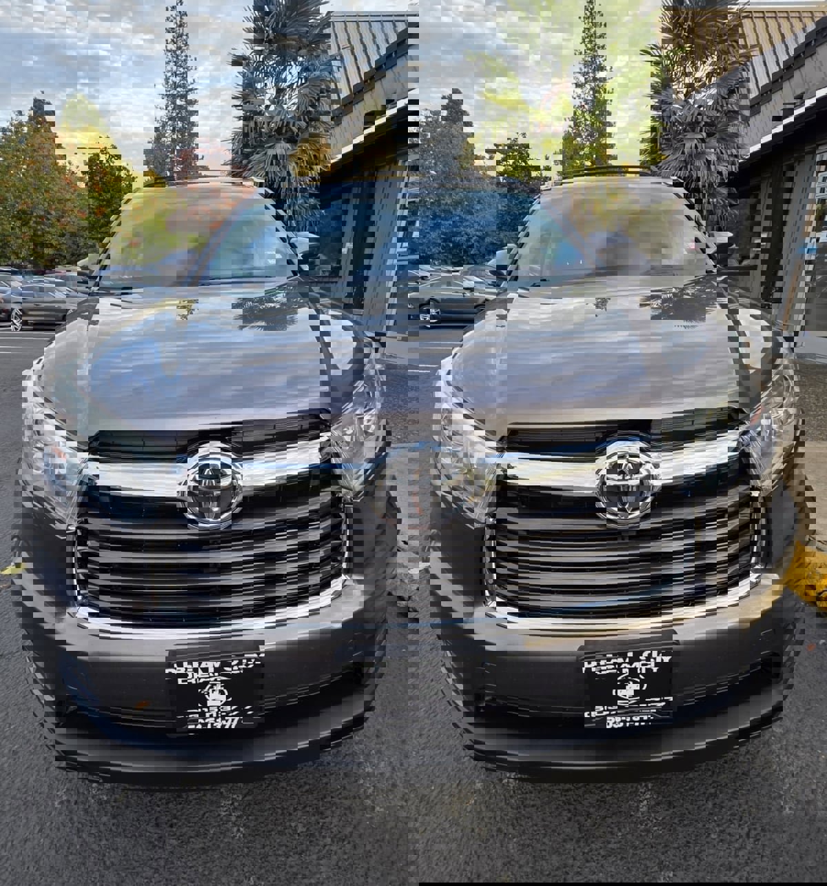 Used 2015 Toyota Highlander XLE image 7